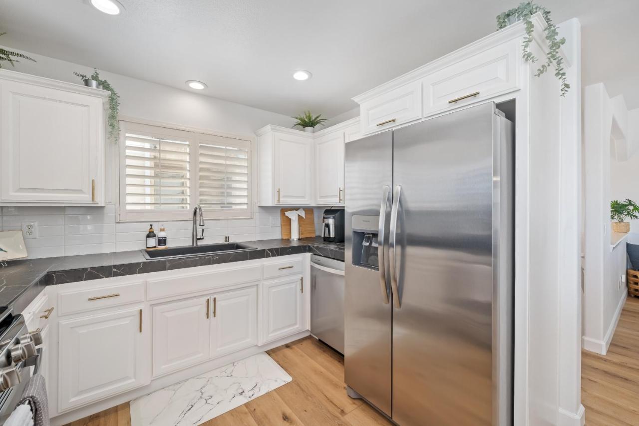 Steps To #Pismobeach With Poker, Foosball, Free Ev Charger, And Bikes Oceano Exterior foto
